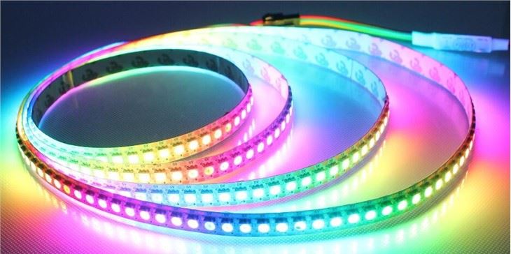 APA102 5050 Chip LED RGB Pixel LED Wysoka częstotliwość odświeżania Migotanie-bezpłatna taśma LED Pixel